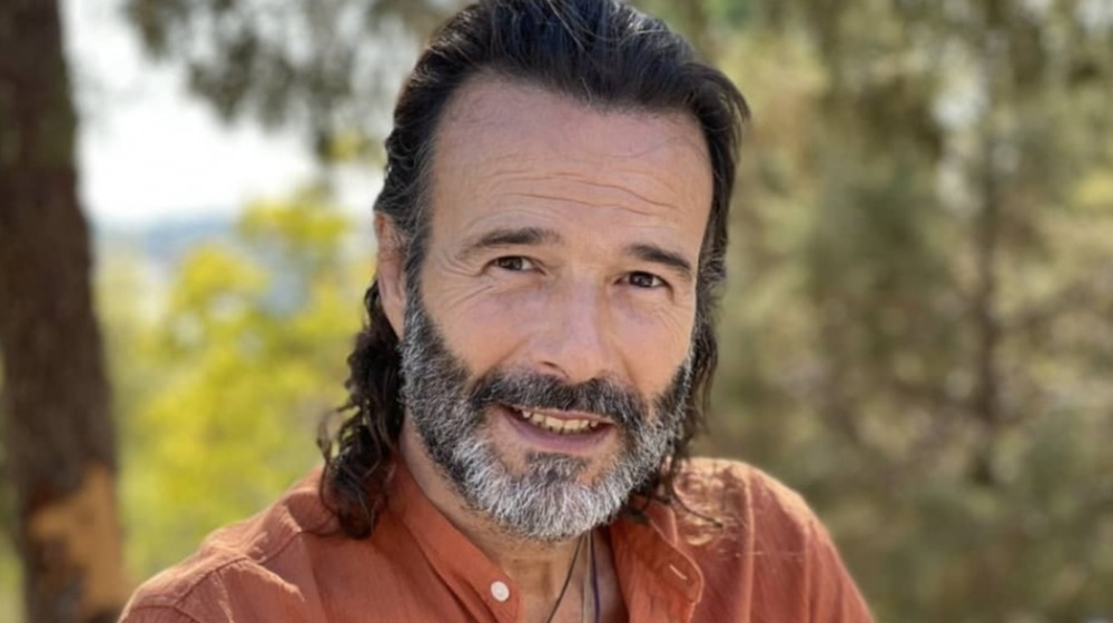 Θανάσης Ευθυμιάδης: «Οι κόρες μου συχνά δεν θέλουν να πάνε σχολείο και οριακά περνάνε τις τάξεις»